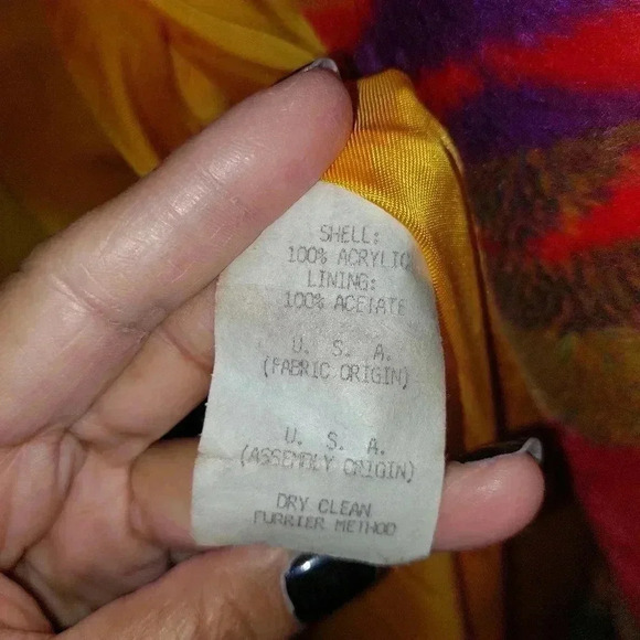 Vintage Regal Plush Collection Bright Tribal Print Coat Acrylic Thick Medium - Picture 7 of 12